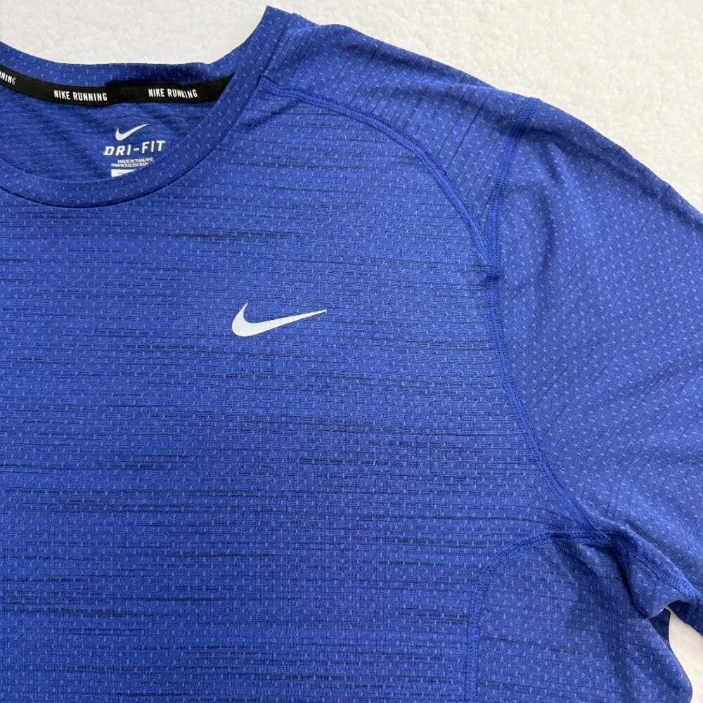 Nike Running Dri Fit Performance T-Shirt Lightweight Reflective Blue Mens 2XL